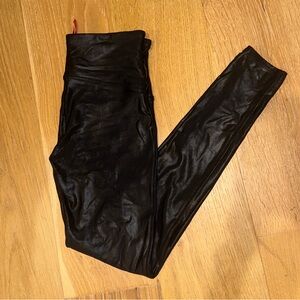 SPANX Shiny Black feaux leather Leggings